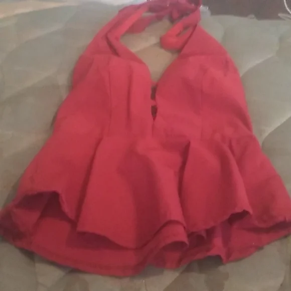 Top - Picture 1 of 1